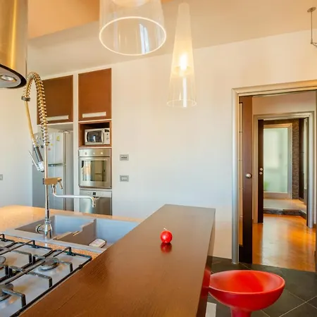 Casamu' Management 4*